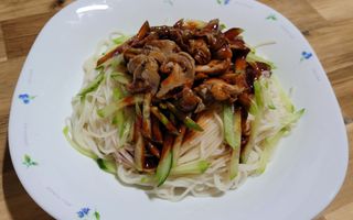 팔도비빔장 시그니처 380g 2개 — 5점을 준 리뷰어가 2022년 2월 올린 사용 사진