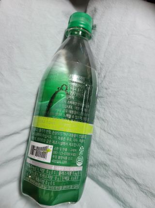 몽베스트 Montbest with Sparkling water Lime20병 — 5점을 준 리뷰어가 2022년 12월 올린 사용 사진
