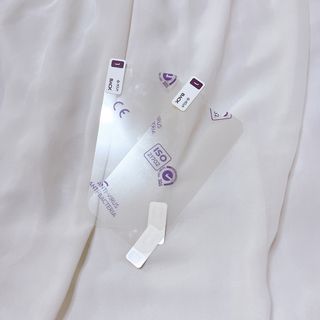 아클리브 Eco 항균 항바이러스 액정 보호필름(iPhone) — 5점을 준 리뷰어가 2022년 8월 올린 사용 사진
