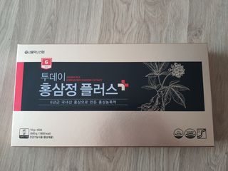 서울약사신협_투데이홍삼정플러스스틱_10g x 60포 — 5점을 준 리뷰어가 2021년 7월 올린 사용 사진
