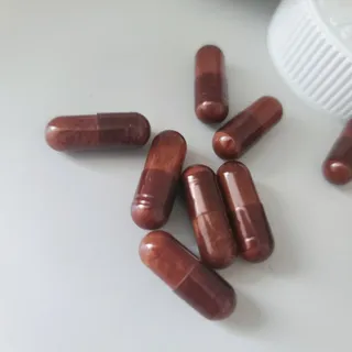 프리마인 홍삼의 강력한 에너지, 이제는 흡수율을 높인 최첨단 캡슐로 간편하게 초고속 충전하세요. — 5점을 준 리뷰어가 2022년 3월 올린 사용 사진