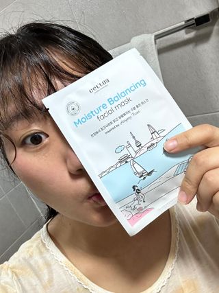 세뚜아(Cettua) [세뚜아] 모이스처 밸런싱 페이셜 마스크 Cettua Moisture Balancing Facial Mask 5매 — 5점을 준 리뷰어가 2024년 4월 올린 사용 사진