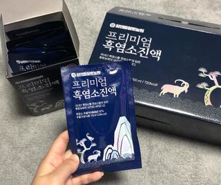 참앤들황토농원 국내산 흑염소를 정성스럽게 담은, 프리미엄 흑염소 진액 70ml x 30포 1박스 — 5점을 준 리뷰어가 2023년 1월 올린 사용 사진