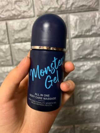 [바록스] 류현진 올인원 바디릴렉싱 몬스터겔 50ml — 4점을 준 리뷰어가 2021년 4월 올린 사용 사진
