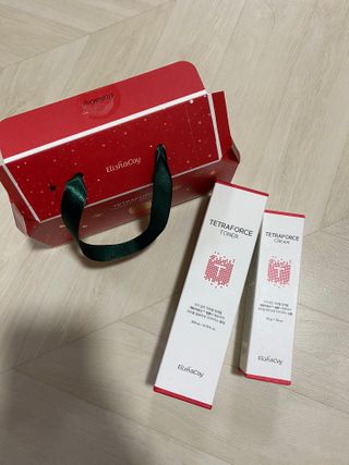 엘리샤코이 테트라포스 홀리데이 에디션 — 5점을 준 리뷰어가 2020년 12월 올린 사용 사진