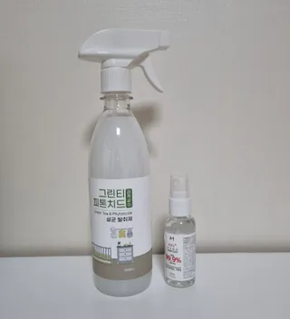 [엠메이데이] 그린티 피톤치드 감쪽같이 500ml + 손소독액 50ml — 3점을 준 리뷰어가 2022년 3월 올린 사용 사진
