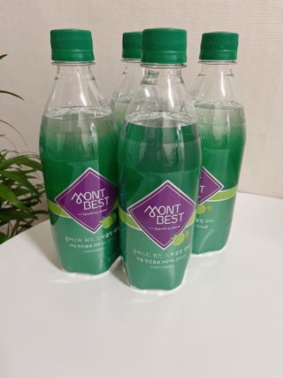 몽베스트 Montbest with Sparkling water Lime20병 — 5점을 준 리뷰어가 2021년 10월 올린 사용 사진