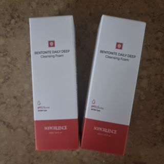바디셀런스 벤토나이트 데일리 약산성 딥클렌징폼 120ml — 5점을 준 리뷰어가 2021년 12월 올린 사용 사진