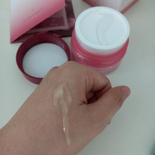 SOONWITH 바이오 수퍼 아쿠아 하이드로 젤 크림 — 5점을 준 리뷰어가 2021년 5월 올린 사용 사진