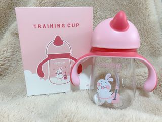유비맘 트라이탄 코니빨대컵_컬러 랜덤 발송 — 4점을 준 리뷰어가 2021년 1월 올린 사용 사진