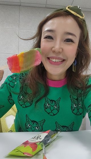 (주) 피치코리아 레인보우 롤팝젤리 후르츠믹스x10개입 — 5점을 준 리뷰어가 2023년 11월 올린 사용 사진