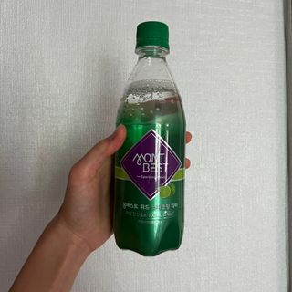 몽베스트 Montbest with Sparkling water Lime20병 — 3점을 준 리뷰어가 2022년 5월 올린 사용 사진
