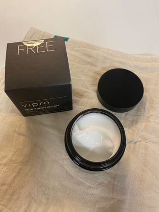 비프리코스메틱 뉴 프레쉬 크림 80ml — 5점을 준 리뷰어가 2023년 2월 올린 사용 사진