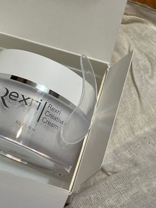 렉스리 크리에이티브 크림  Rexri Creative Cream — 5점을 준 리뷰어가 2021년 10월 올린 사용 사진