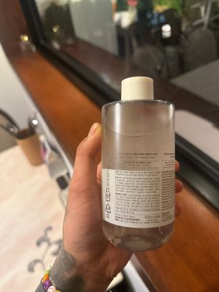 [후르디아] 눈시림없는 올영 립앤아이 리무버 — 5점을 준 리뷰어가 2024년 4월 올린 사용 사진