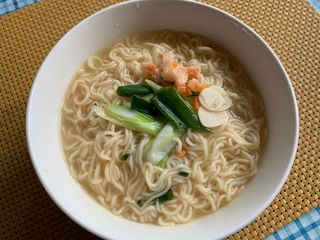 [풀무원] 자연은맛있다 정면, 백면, 홍면  세트 — 4.5점을 준 리뷰어가 2021년 4월 올린 사용 사진