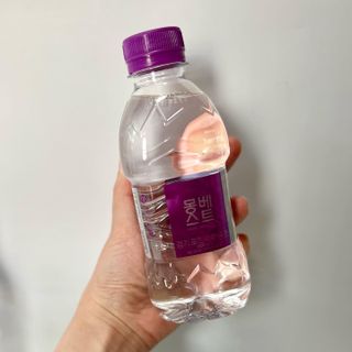 몽베스트 [MONTBEST] 330mL 20병 — 4.5점을 준 리뷰어가 2022년 4월 올린 사용 사진