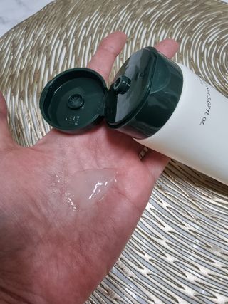 라로지크 X3 리페어 퍼퓸 헤어팩 150mℓ — 5점을 준 리뷰어가 2021년 12월 올린 사용 사진