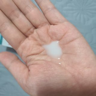 리더스코스메틱 리더스 카밍 바이오틱스 에센스 워터 — 5점을 준 리뷰어가 2021년 10월 올린 사용 사진