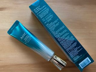 [NEW 탄력유턴 아이크림] AHC 유스 래스팅 리얼 아이크림 포 페이스 — 5점을 준 리뷰어가 2021년 3월 올린 사용 사진