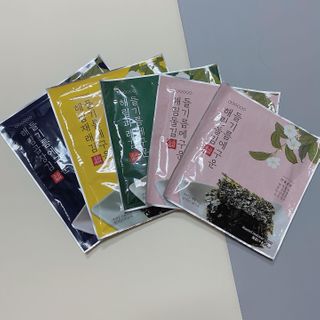 [해림맛김] 들기름에 구운 바삭바삭 김 4종 세트 + 1종 랜덤발송 총5개입 — 5점을 준 리뷰어가 2021년 2월 올린 사용 사진
