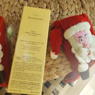 스킨큐어 산다화 비타민c 화이트닝 토너 150ml — 5점을 준 리뷰어가 2021년 12월 올린 사용 사진
