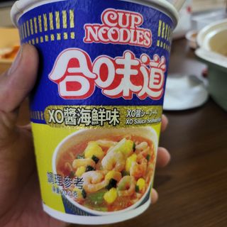 NISSIN 닛신 컵누들  4종 - 씨푸드오리지날, 씨푸드 스파이시, 씨푸드 커리, 씨푸드 XO소스 — 3점을 준 리뷰어가 2023년 1월 올린 사용 사진