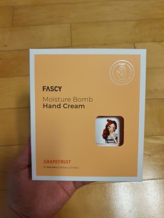 파시 FASCY 高保湿ハンドクリーム40ml+80ml セット — 4점을 준 리뷰어가 2021년 6월 올린 사용 사진