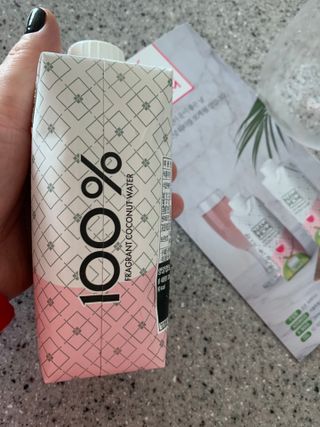 남홈 코코넛워터 주스 100퍼센트 — 5점을 준 리뷰어가 2021년 3월 올린 사용 사진