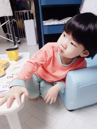 유비맘 캔디팡팡 내의/내복 상하 세트 — 5점을 준 리뷰어가 2021년 3월 올린 사용 사진