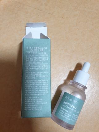 나나스킨 콤플렉스씨쓰리닥터클리어앰플 — 5점을 준 리뷰어가 2021년 4월 올린 사용 사진