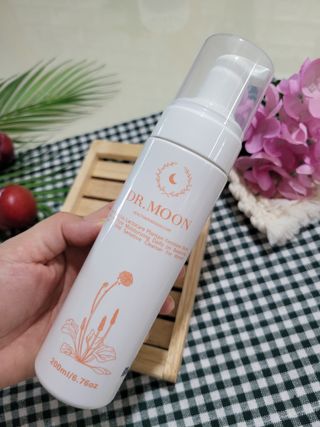 MF프리 [닥터문] 유산균 락토케어 질경초 여성청결제 200ml (폼타입) — 5점을 준 리뷰어가 2022년 7월 올린 사용 사진