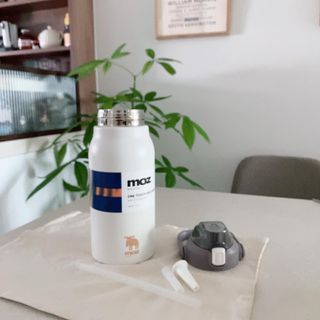 모즈스웨덴 MOZ 스웨덴 316 스텐 대용량 원터치 손잡이 보냉보온병 — 5점을 준 리뷰어가 2023년 8월 올린 사용 사진