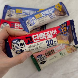 이지프로틴바 3종x각 2ea (고단백질바, 멀티단백질바, 식물성단백질바) — 5점을 준 리뷰어가 2024년 2월 올린 사용 사진
