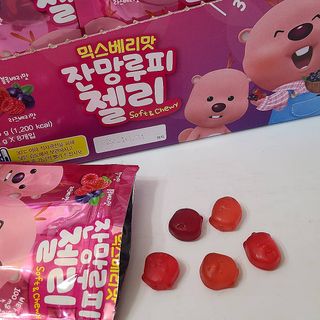 [팔도] 잔망루피젤리 믹스베리맛 42g 8개 — 5점을 준 리뷰어가 2022년 1월 올린 사용 사진