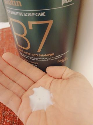 [포레스트스토리] B7 안티 헤어로스 샴푸1,000ml + 헤어팩 1,000ml — 5점을 준 리뷰어가 2021년 4월 올린 사용 사진