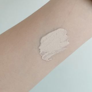 아이앤립 / EYENLIP 아이앤립 루센트 비비크림 2 Color — 5점을 준 리뷰어가 2021년 5월 올린 사용 사진