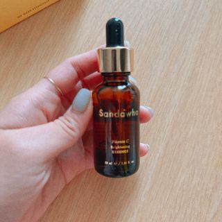 스킨큐어 산다화 비타민c 화이트닝 에센스 30ml — 5점을 준 리뷰어가 2023년 7월 올린 사용 사진