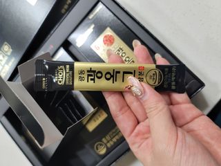 [광동제약] 광동 광옥고 홍삼 본 30포+쇼핑백 증정 — 5점을 준 리뷰어가 2021년 11월 올린 사용 사진