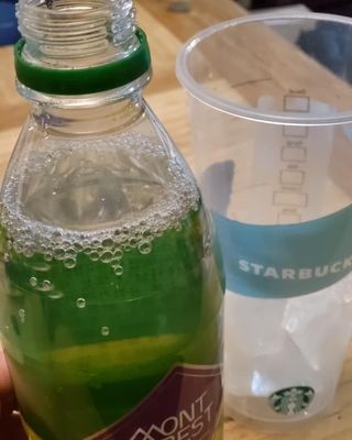 몽베스트 Montbest with Sparkling water Lemon OR Lime 20병(랜덤) — 5점을 준 리뷰어가 2021년 10월 올린 사용 사진