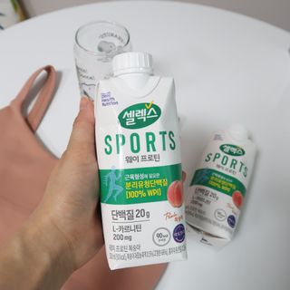 셀렉스스포츠 셀렉스 스포츠 웨이 프로틴 복숭아_ 330ml x 12팩 — 5점을 준 리뷰어가 2021년 3월 올린 사용 사진