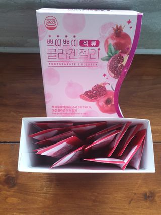 헬스업_쁘띠쁘띠석류콜라겐젤리_20g x 14포 — 5점을 준 리뷰어가 2021년 3월 올린 사용 사진