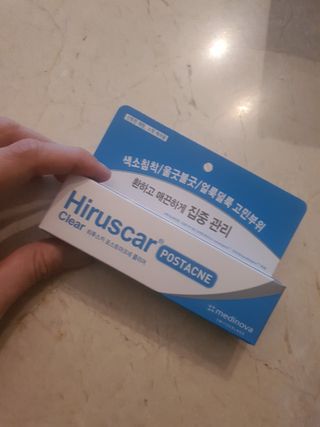 히루스카 포스트아크네 클리어 — 5점을 준 리뷰어가 2021년 2월 올린 사용 사진