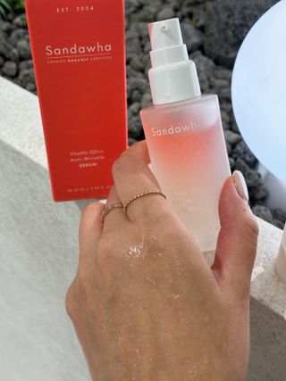 산다화 더블 이펙트 안티 링클 세럼 50ml — 5점을 준 리뷰어가 2023년 12월 올린 사용 사진