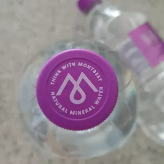 몽베스트 MONTBEST 1L 12입 — 5점을 준 리뷰어가 2022년 4월 올린 사용 사진