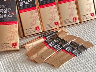 서울약사신협_투데이홍삼정플러스스틱_10g x 60포 — 5점을 준 리뷰어가 2021년 7월 올린 사용 사진