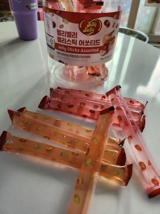 젤리벨리 젤리스틱 어쏘티드 900g — 5점을 준 리뷰어가 2022년 9월 올린 사용 사진