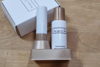 더사가오브수 [사가수] 효혜윤 보태니컬 에너지 에센스인로션 20ml /아이포올 스틱 3g — 5점을 준 리뷰어가 2023년 3월 올린 사용 사진