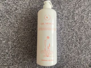 프리[닥터문] 유산균 락토케어 질경초 여성청결제 1000ml (젤타입) — 5점을 준 리뷰어가 2022년 5월 올린 사용 사진