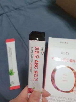 아임오 ABC 콜라겐 젤리 14포 — 5점을 준 리뷰어가 2022년 3월 올린 사용 사진